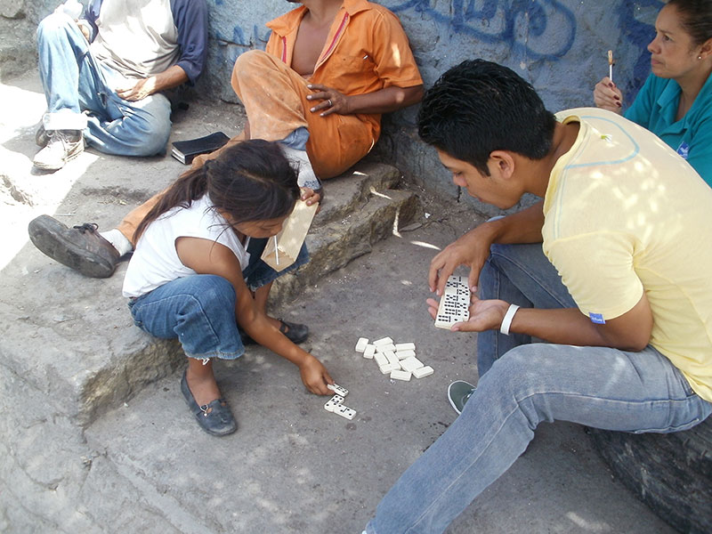 Honduras-street-edutaor-outreach--